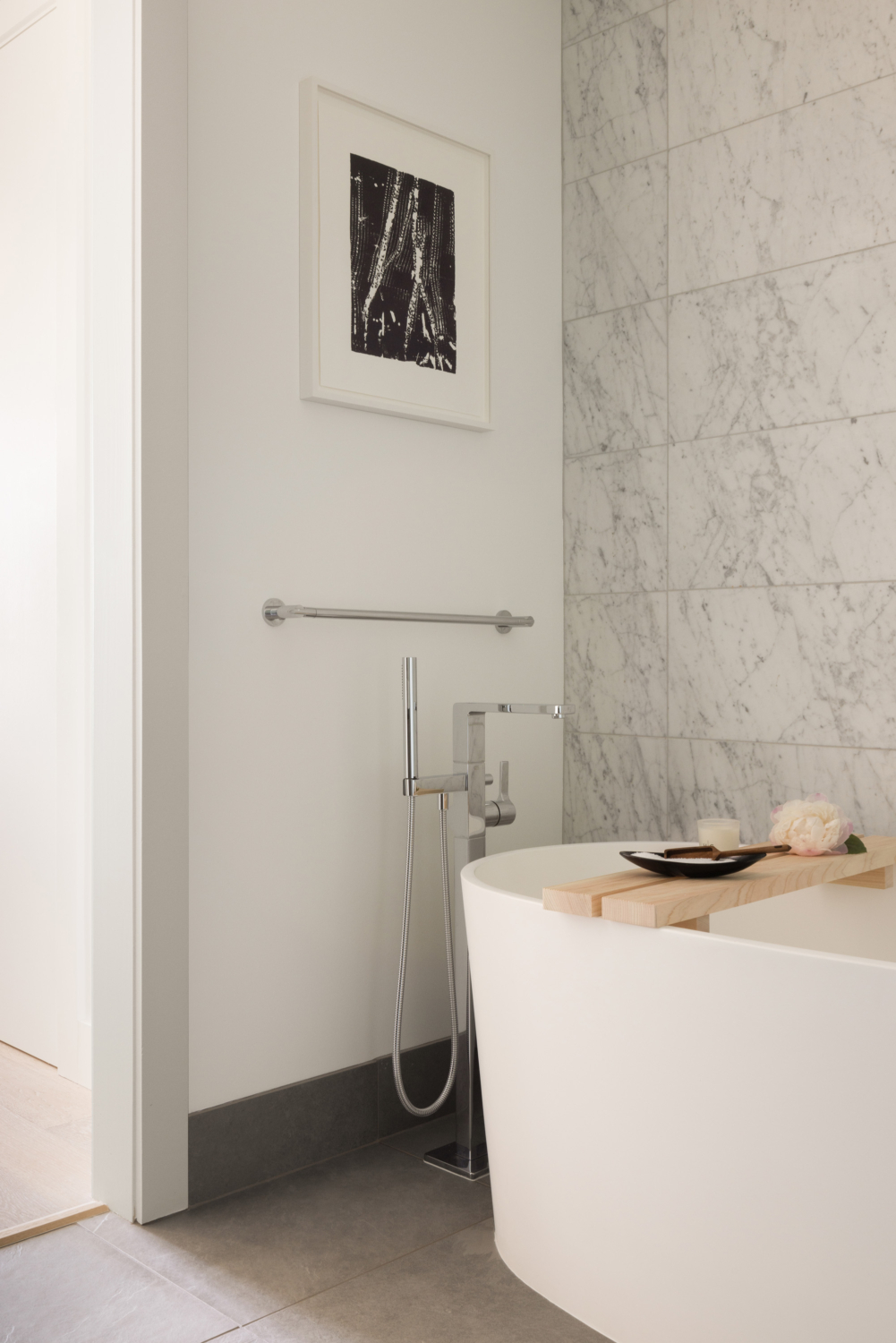 White Marble Bath in Luxury Condominium Residences Yerba Buena Island San Francisco For Sale